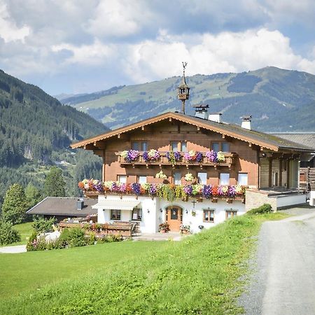 Ferienhof Woelflbauer Saalbach-Hinterglemm Eksteriør bilde